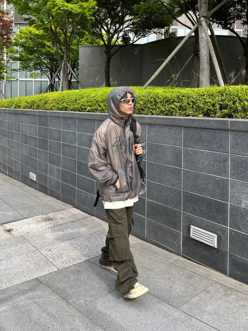 스투시 월드투어 티셔츠 페일 옐로우 2021 thumbnail 2