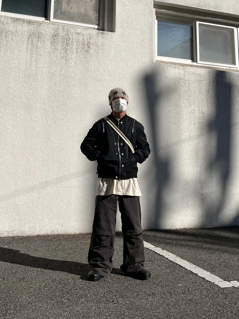 스투시 월드투어 티셔츠 페일 옐로우 2021 thumbnail 3