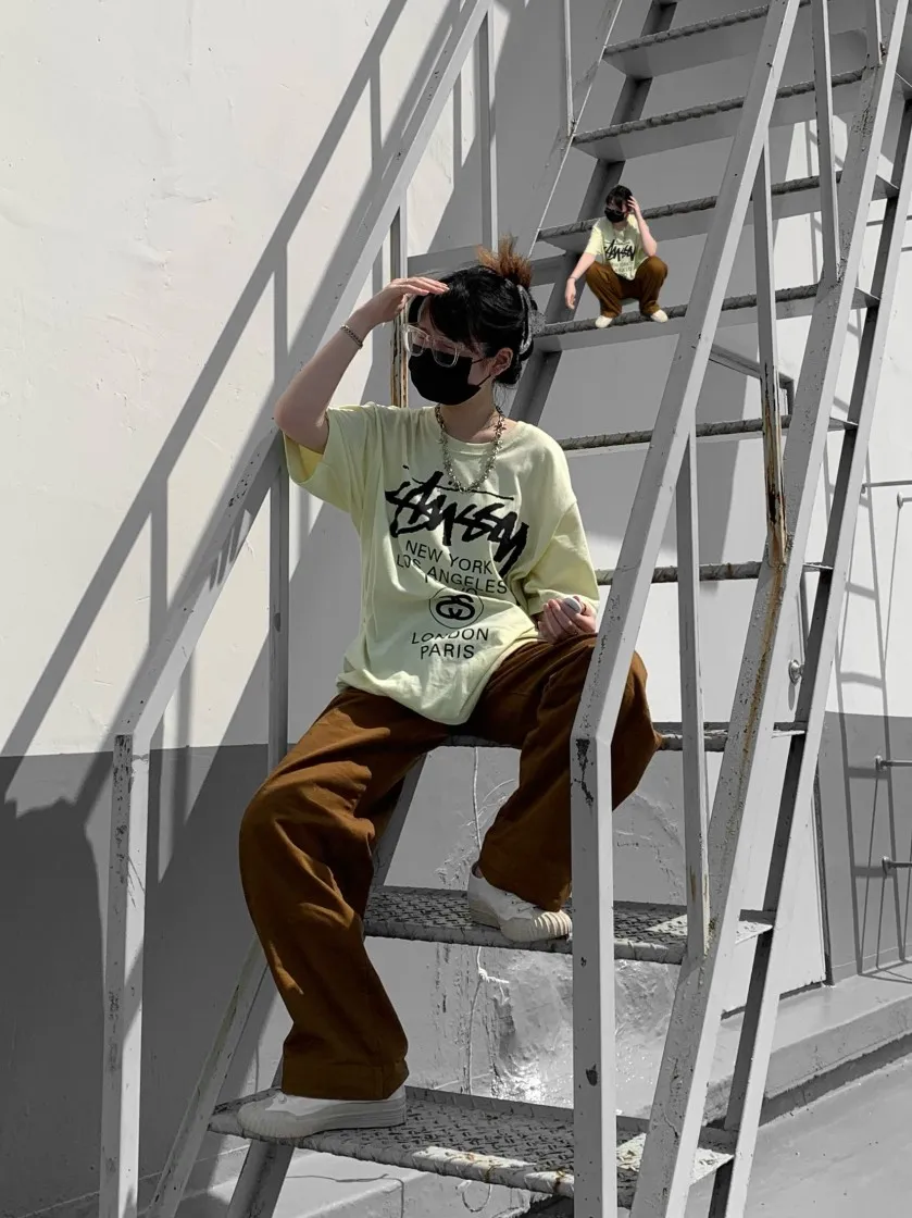 스투시 월드투어 티셔츠 페일 옐로우 2021 thumbnail 9