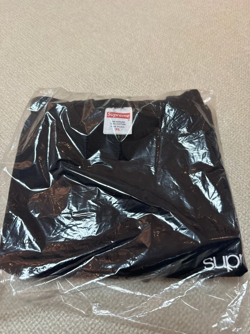 슈프림 NYC 티셔츠 블랙 - 23FW thumbnail 3