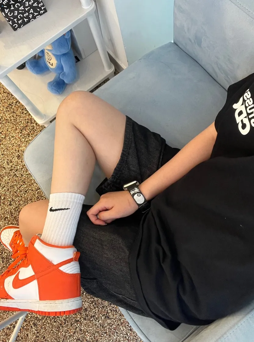 스투시 x CDG 서프맨 티셔츠 블랙 thumbnail 4