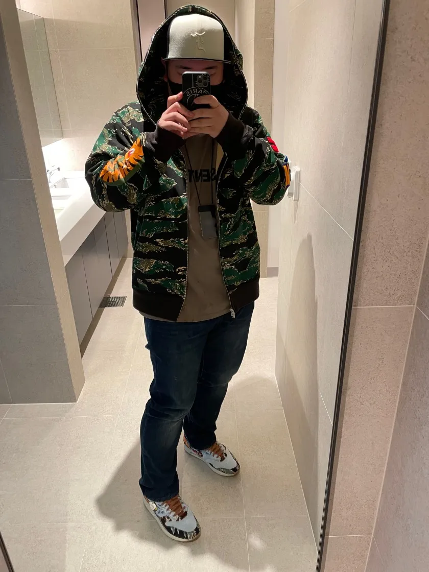 에센셜 3D 실리콘 아플리케 박시 티셔츠 토프 - 20FW thumbnail 3