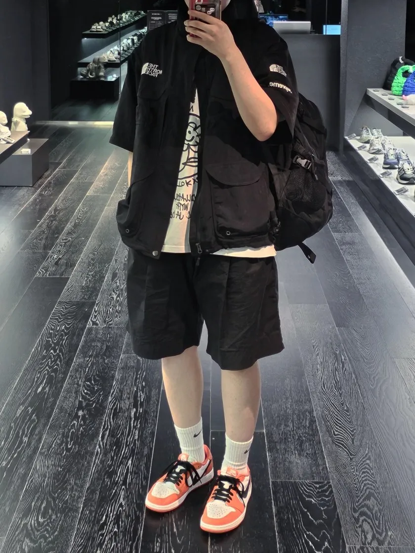 스투시 x 마크 제이콥스 40 월드투어 티셔츠 thumbnail 5