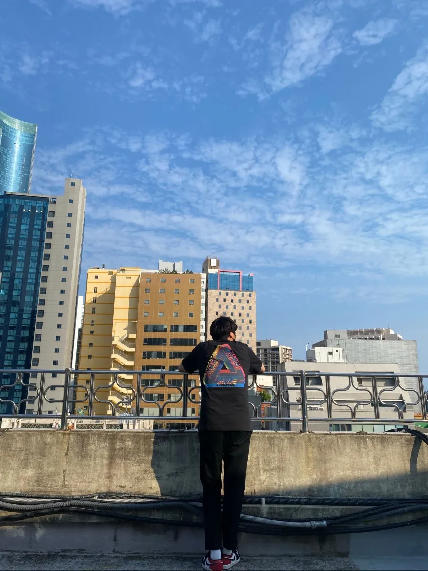 팔라스 트라이퍼그 컬러 블러 티셔츠 블랙 - 20FW thumbnail 8