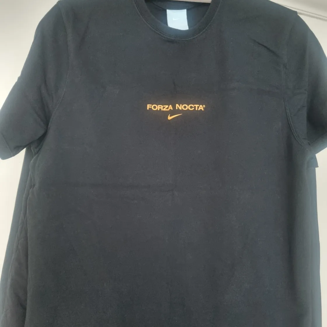 나이키 x 드레이크 녹타 에센셜 티셔츠 블랙 - 아시아 thumbnail 5