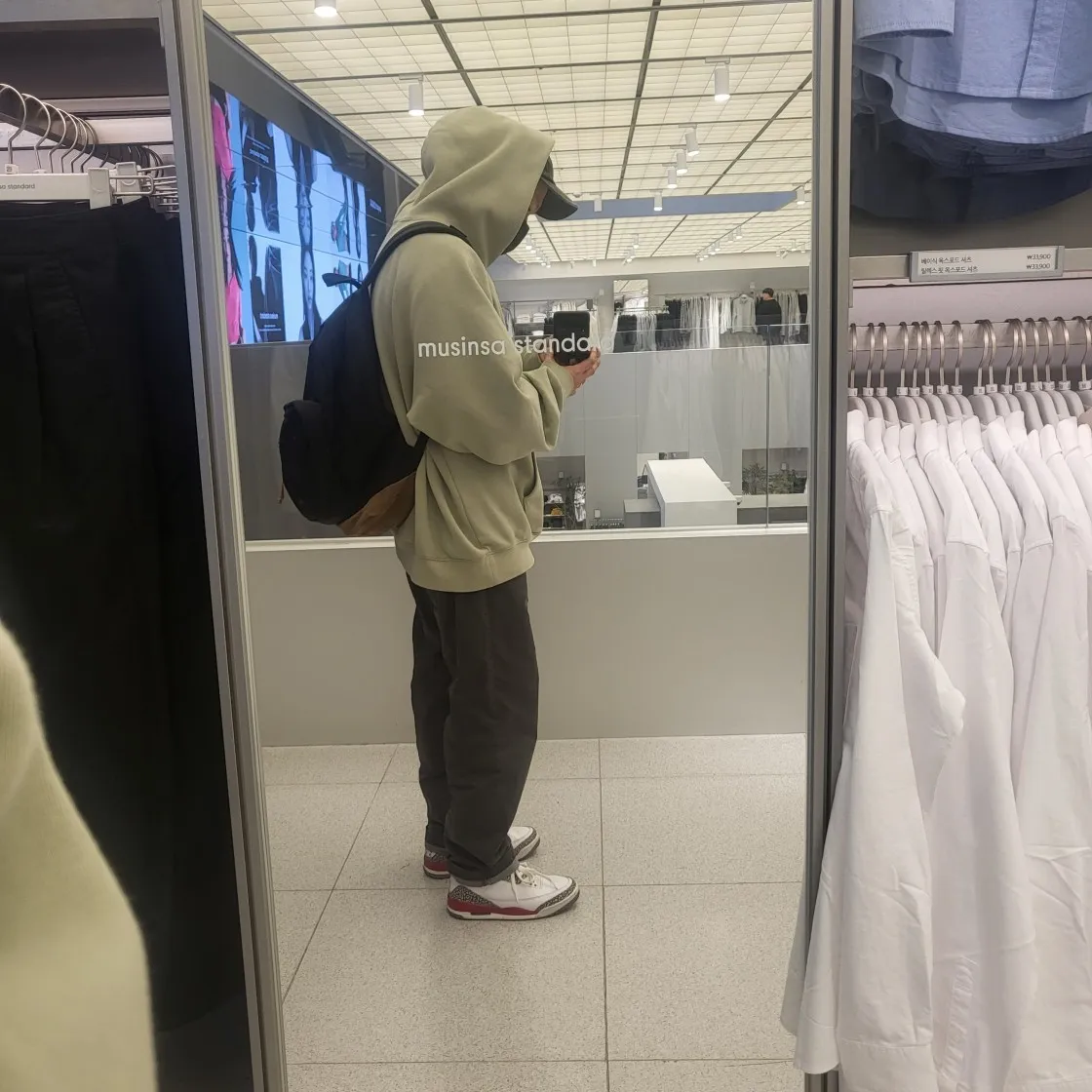 에센셜 티셔츠 씨폼 - 22SS thumbnail 2