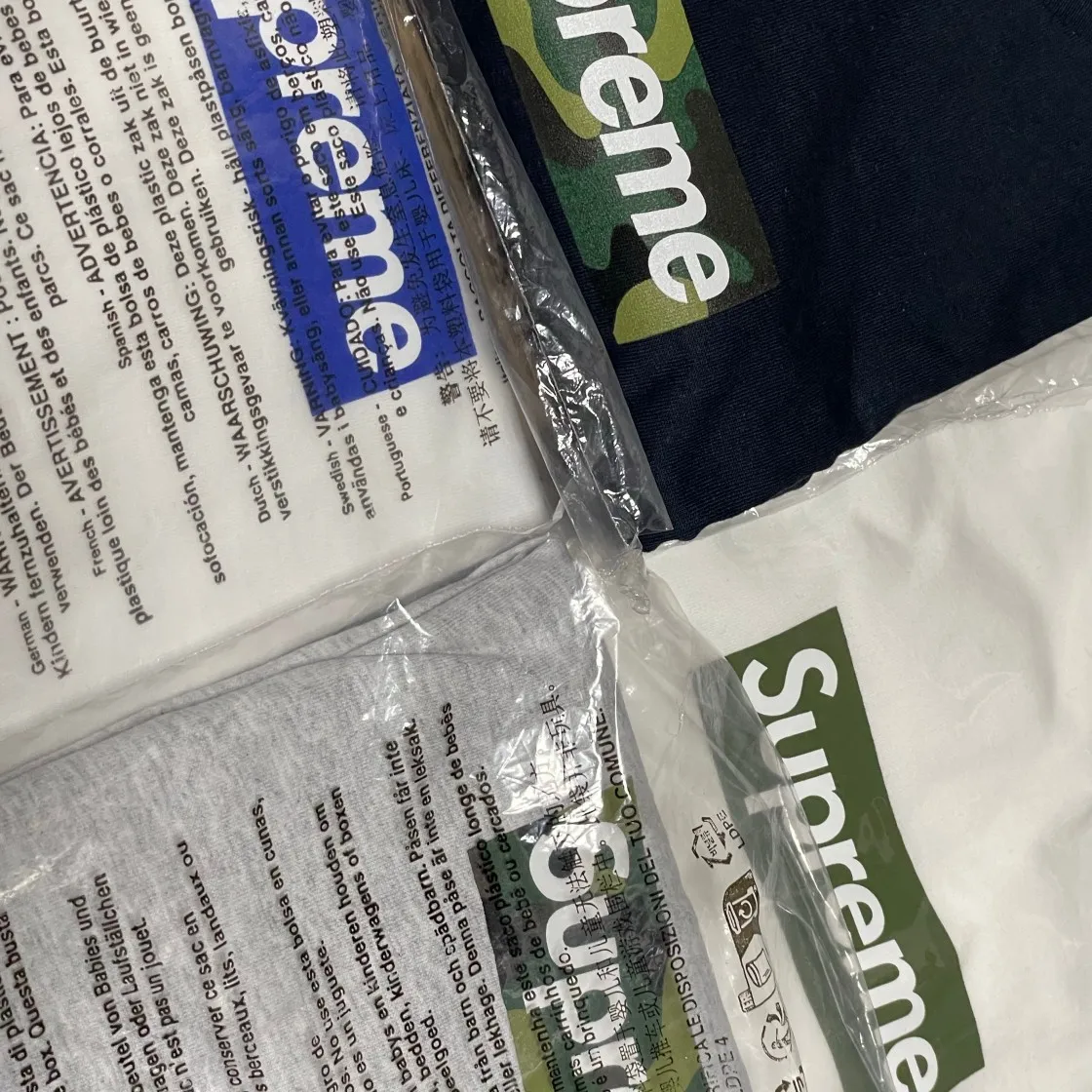 슈프림 박스로고 티셔츠 네이비 - 23FW thumbnail 5