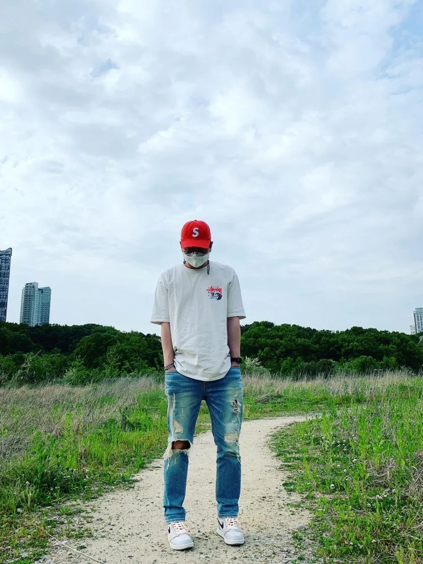 스투시 롤 더 다이스 피그먼트 다이드 티셔츠 내츄럴 thumbnail 3