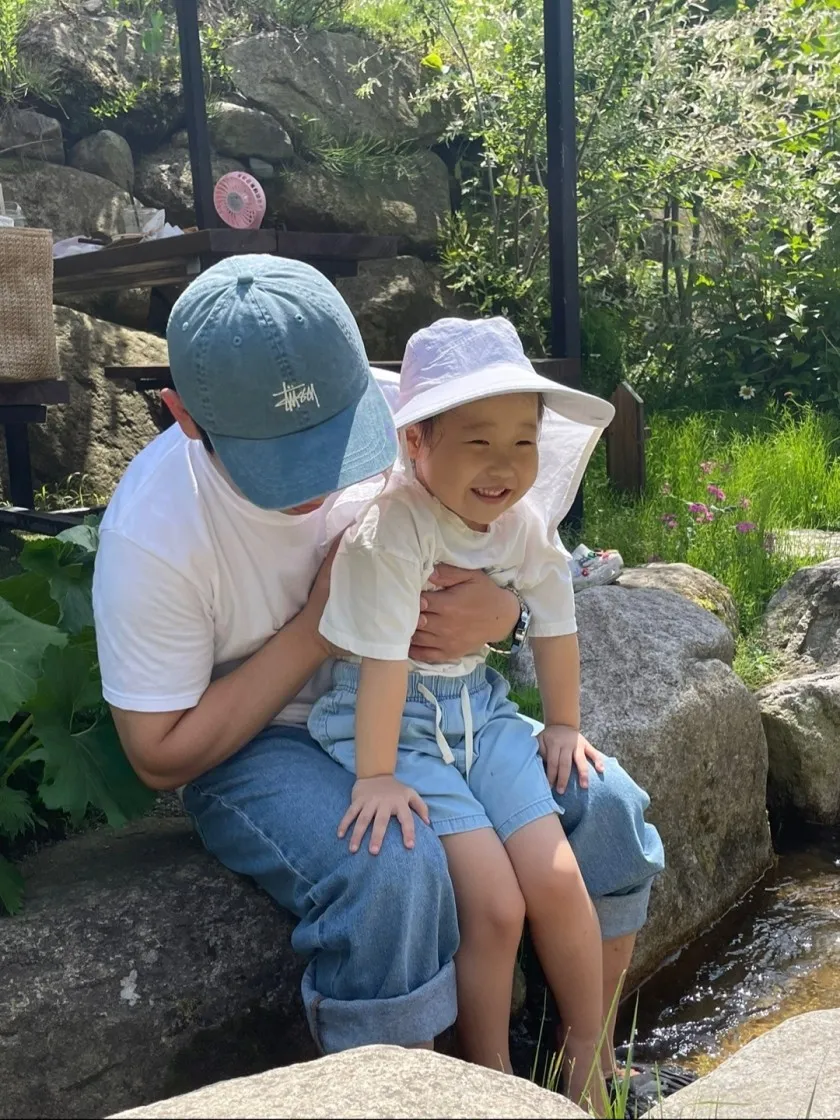 스투시 스탁 도버 스트리트 마켓 런던 티셔츠 화이트 thumbnail 2