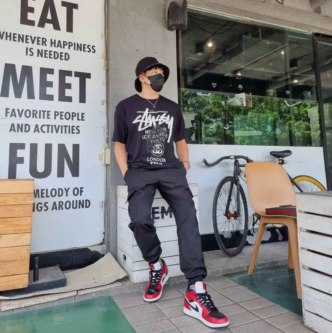 스투시 도버 스트리트 마켓 월드투어 티셔츠 네이비 2021 thumbnail 5