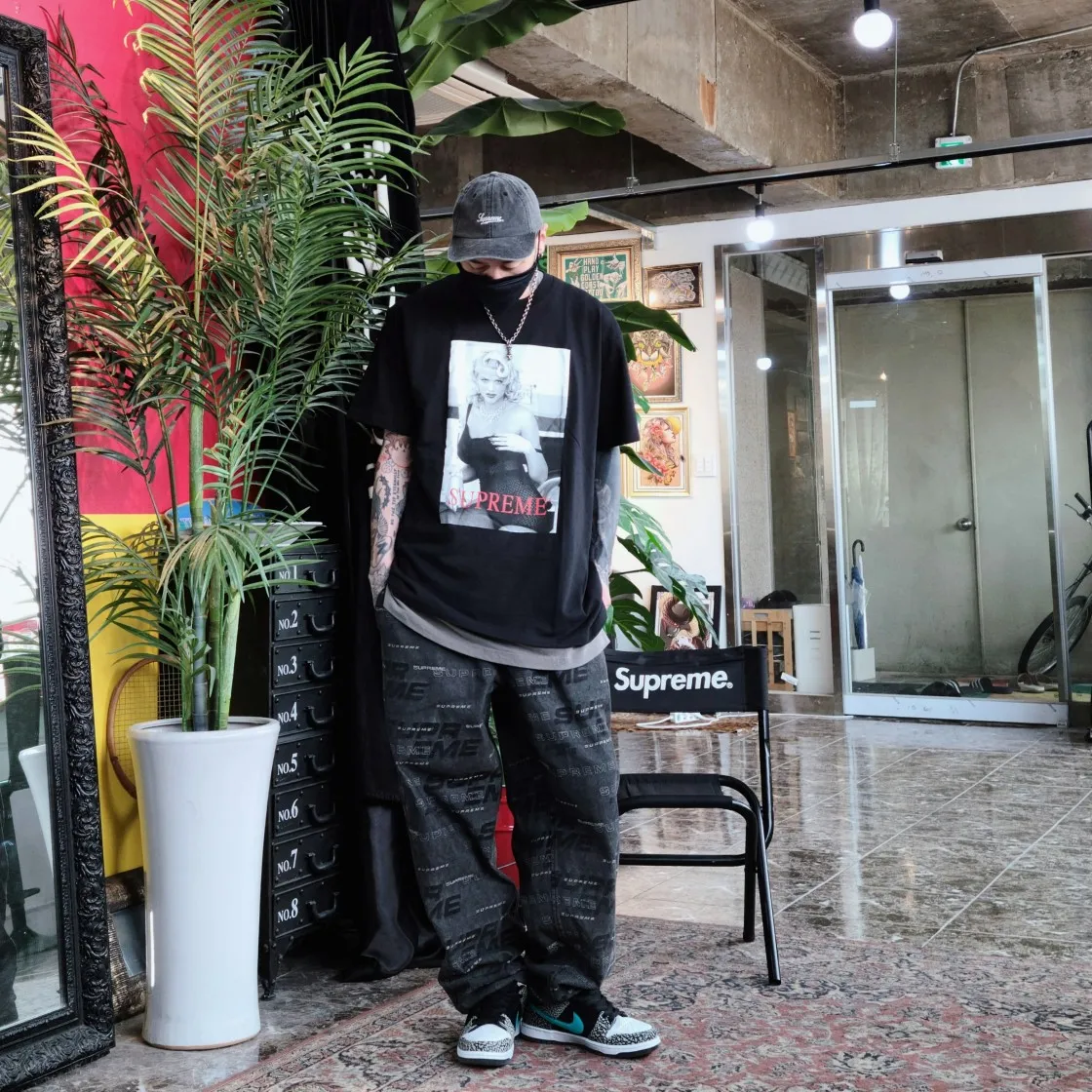 슈프림 안나 니콜 스미스 티셔츠 블랙 - 21SS thumbnail 7