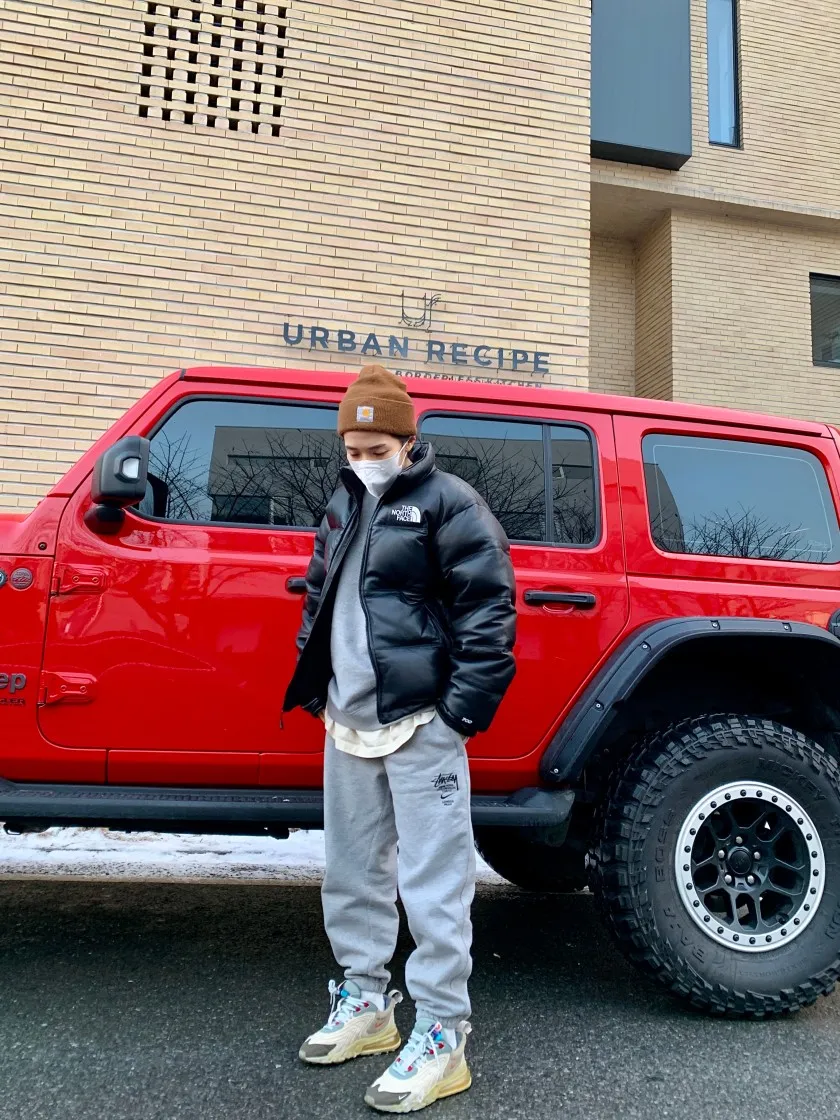 나이키 x 피어 오브 갓 웜업 티셔츠 페일 아이보리 thumbnail 5