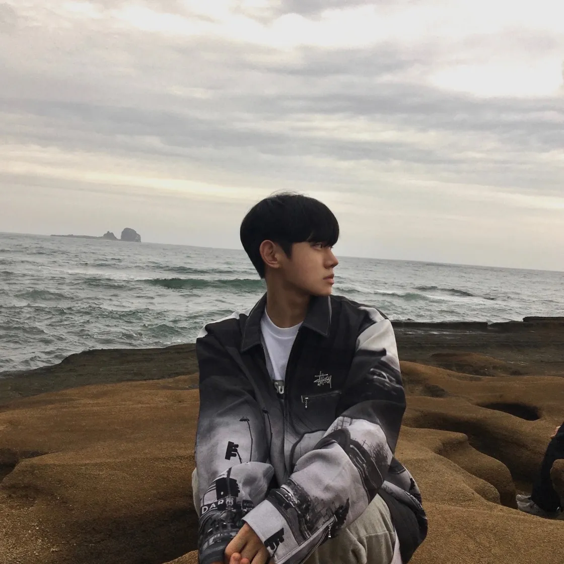 슈프림 x 에밀리오 푸치 박스로고 티셔츠 화이트 블랙 - 21SS thumbnail 2