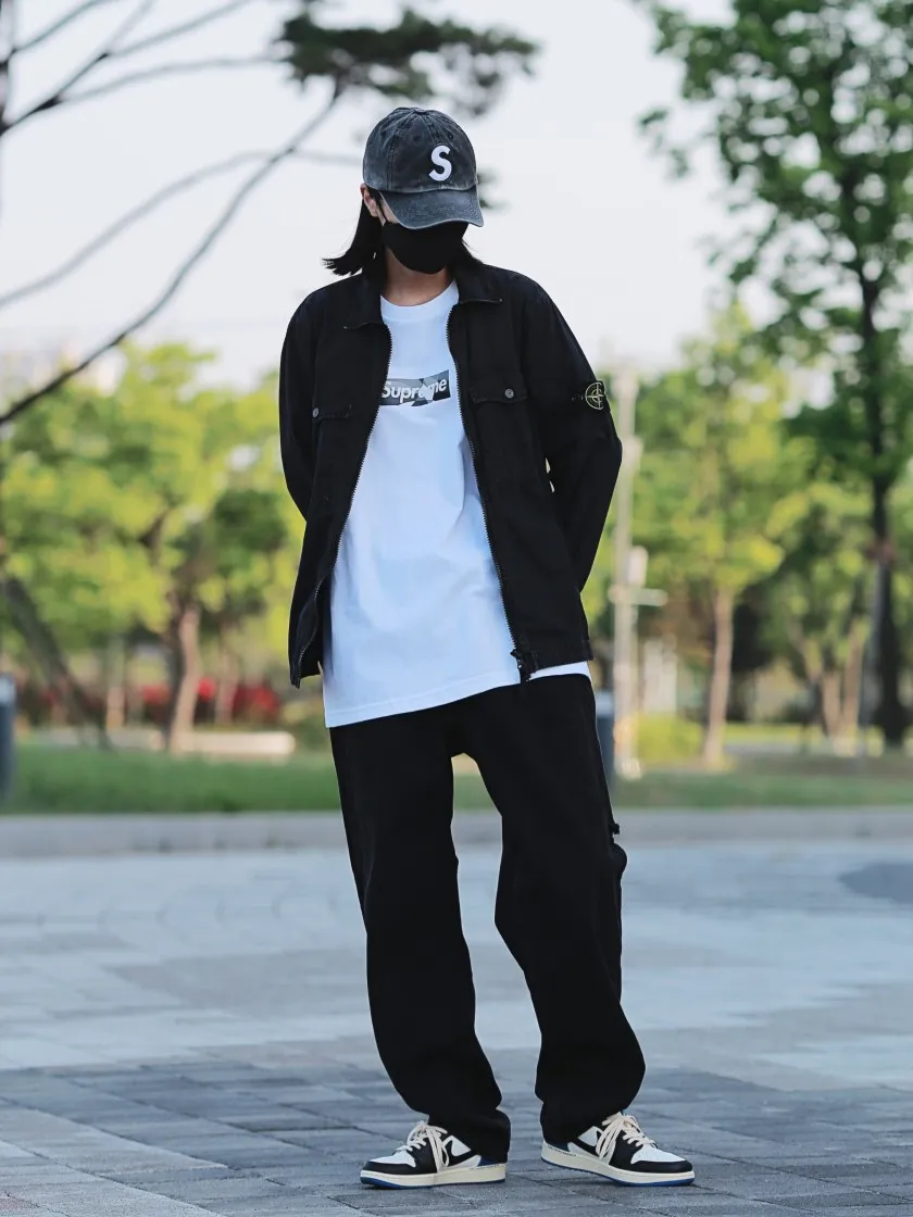 슈프림 x 에밀리오 푸치 박스로고 티셔츠 화이트 블랙 - 21SS thumbnail 3