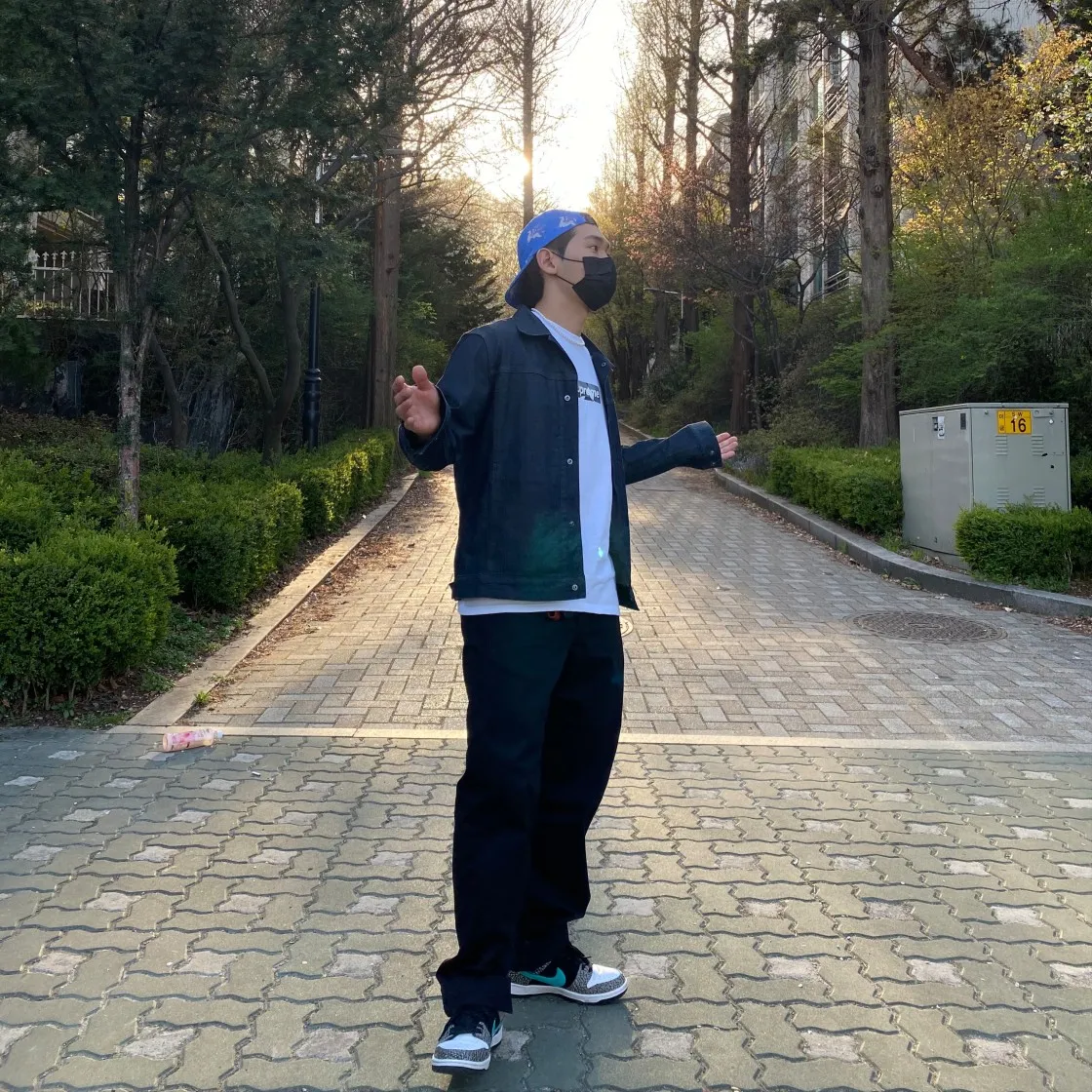 슈프림 x 에밀리오 푸치 박스로고 티셔츠 화이트 블랙 - 21SS thumbnail 6