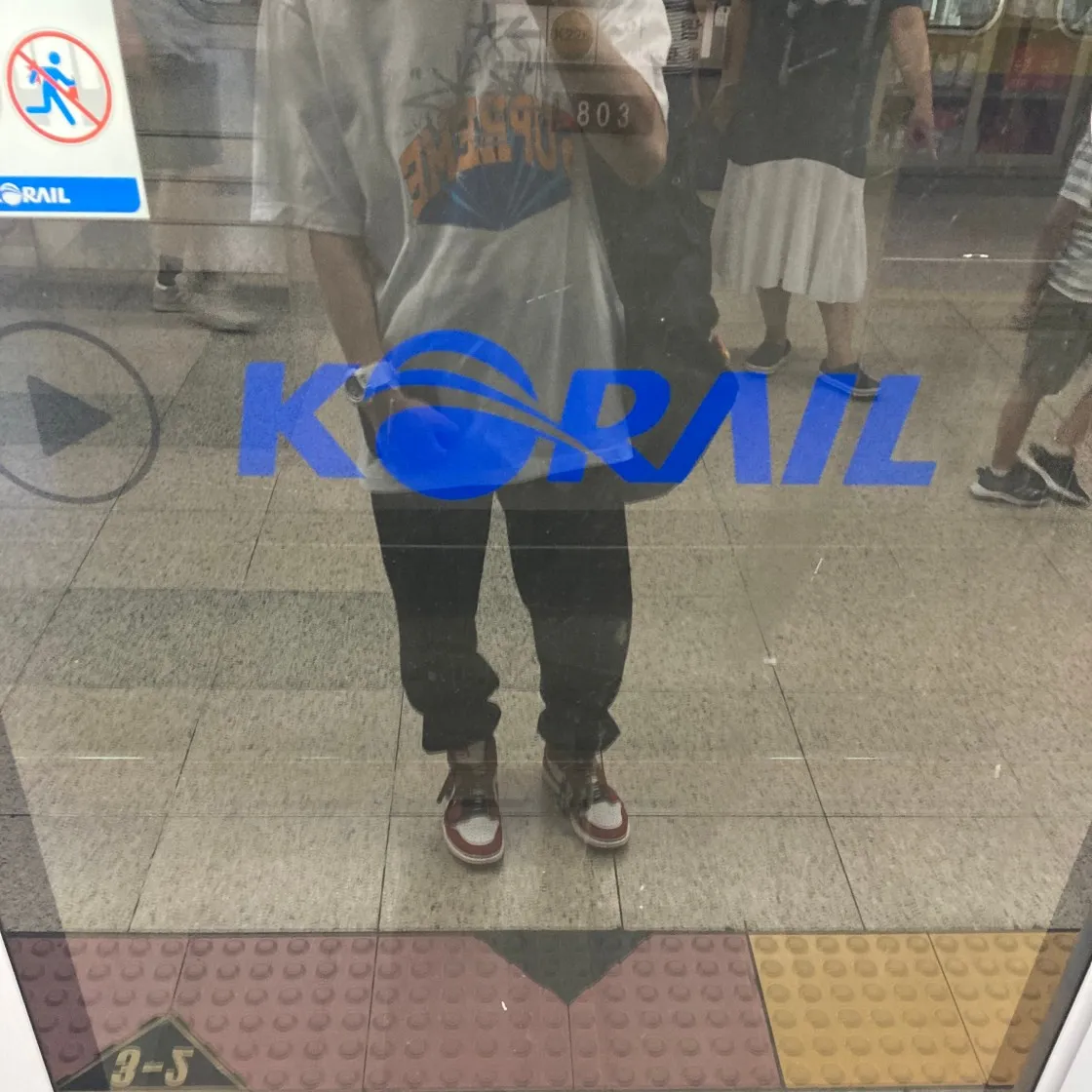 슈프림 x 이라크 아크 티셔츠 화이트 - 22FW thumbnail 3