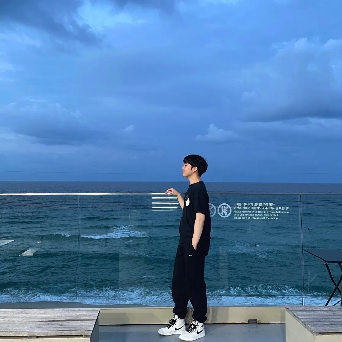 스투시 x 아워레가시 음양 피그먼트 다이드 티셔츠 블랙 thumbnail 7