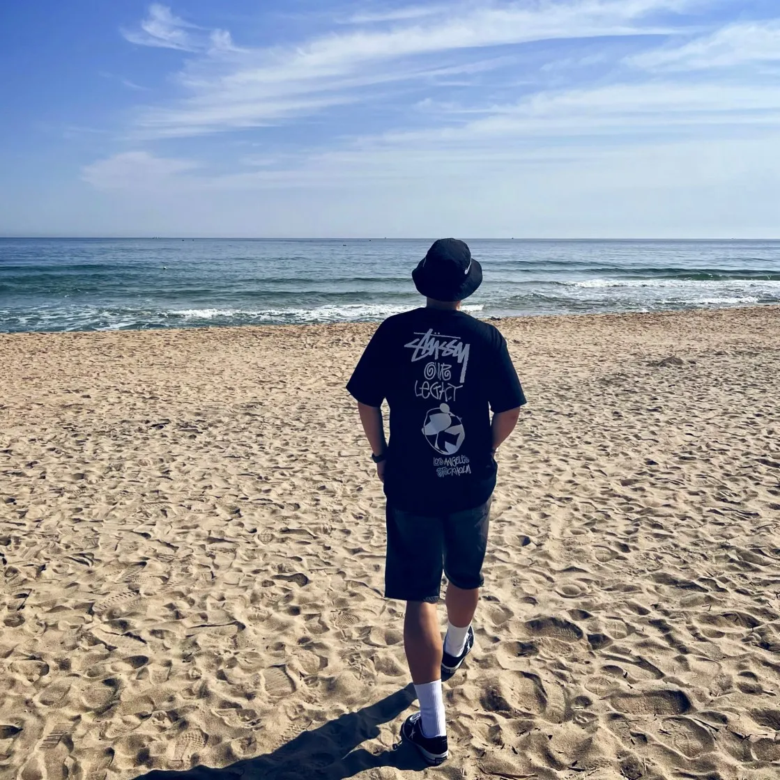 스투시 x 아워레가시 서프맨 2 피그먼트 다이드 티셔츠 블랙 thumbnail 9