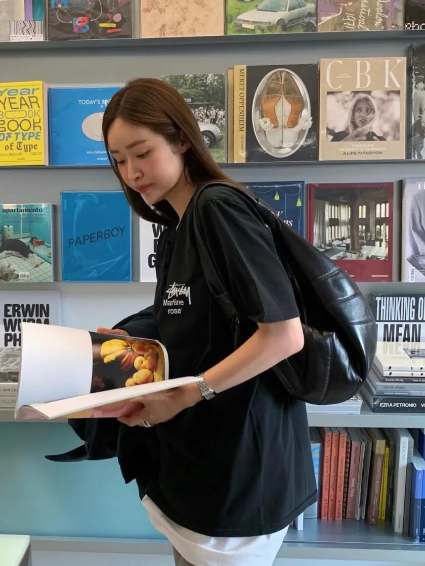 스투시 x 마틴 로즈 콜라주 피그먼트 다이드 티셔츠 블랙 thumbnail 4