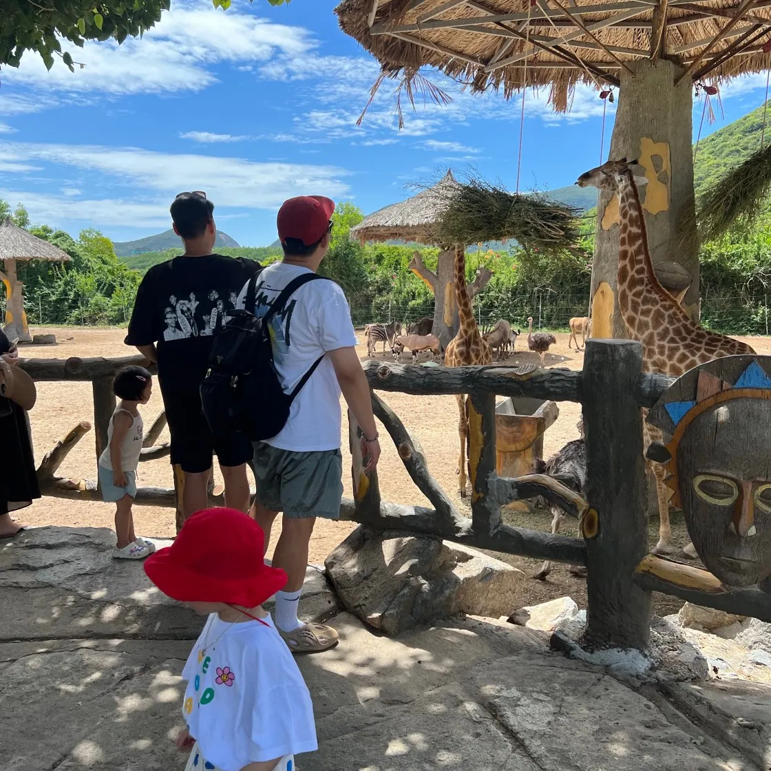 스투시 x 마틴 로즈 콜라주 피그먼트 다이드 티셔츠 블랙 thumbnail 7