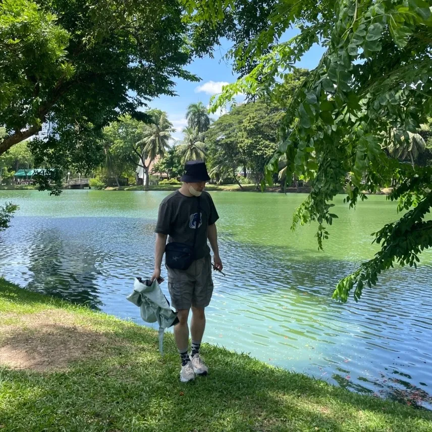 메종 키츠네 x 아더에러 트리플 폭스 헤드 로고 티셔츠 오프 화이트 thumbnail 4