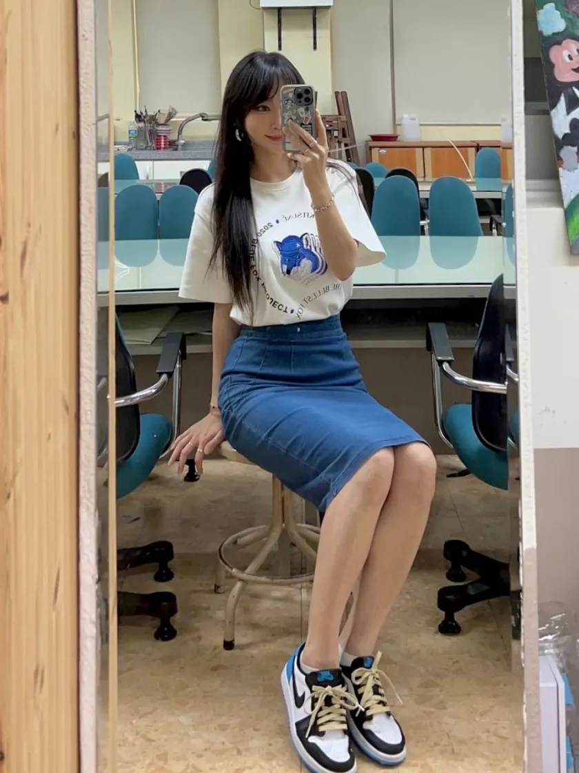 메종 키츠네 x 아더에러 트리플 폭스 헤드 로고 티셔츠 오프 화이트 thumbnail 8