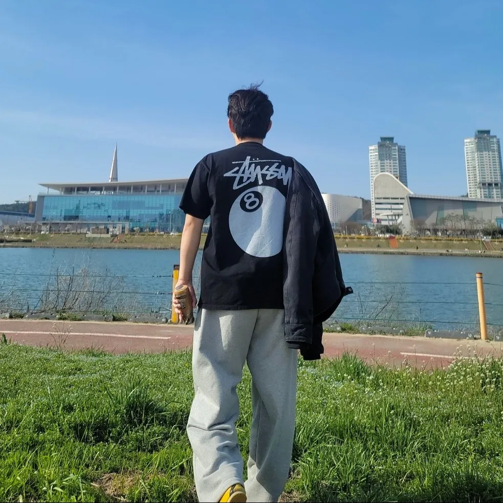 스투시 8볼 피그먼트 다이드 티셔츠 블랙 thumbnail 2