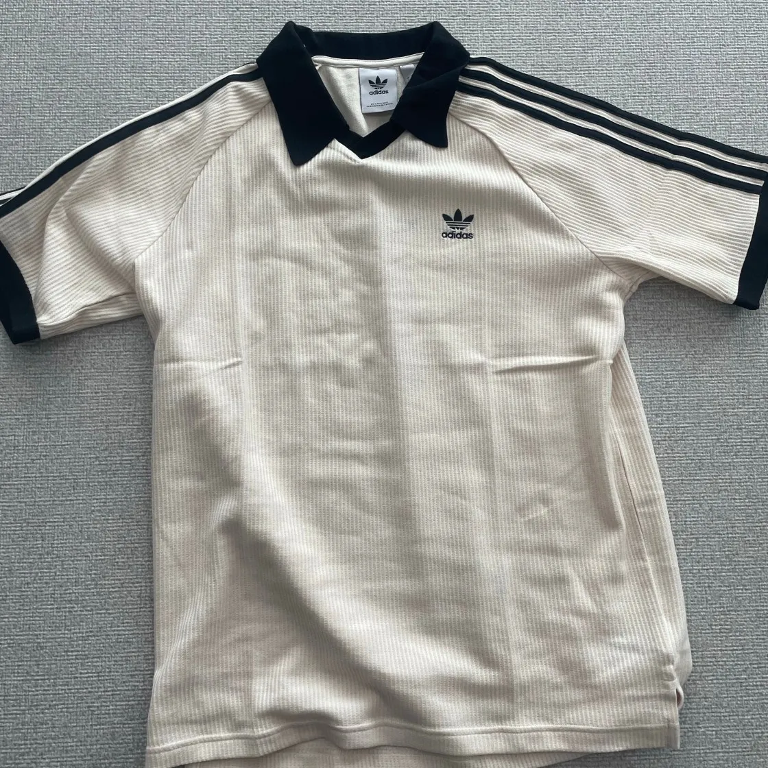 아디다스 아디컬러 클래식 와플 폴로 셔츠 원더 화이트 - US 사이즈 thumbnail 4