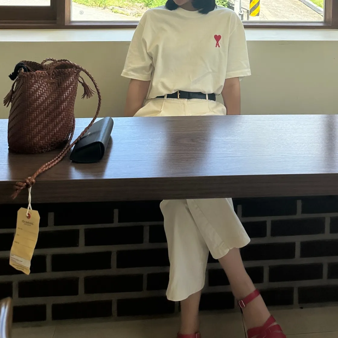 아미 스몰 하트 로고 티셔츠 화이트 - 22SS thumbnail 2