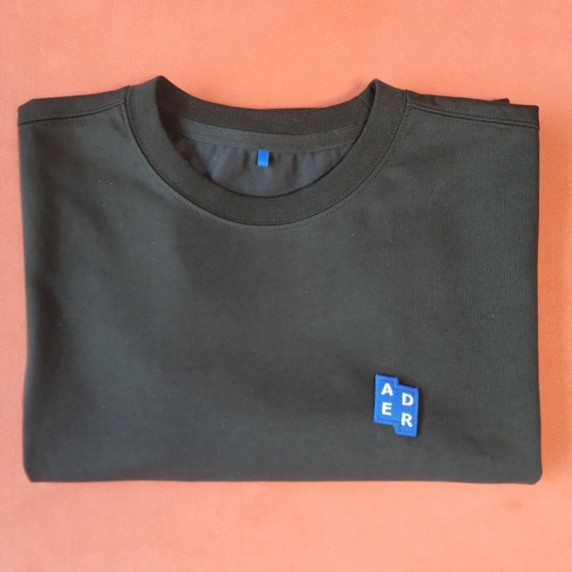 아더에러 시그니피컨트 TRS 태그 티셔츠 01 느와르 thumbnail 4