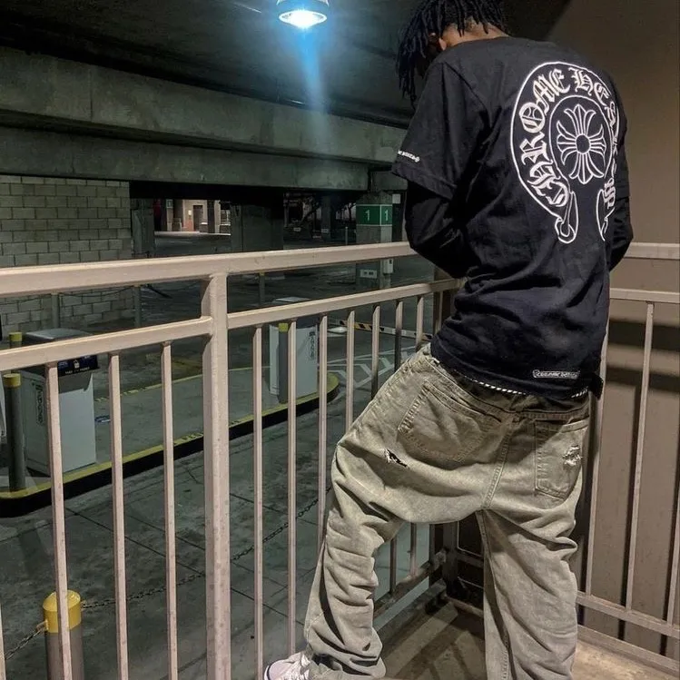 크롬하츠 홀스슈 로고 포켓 티셔츠 블랙 thumbnail 2