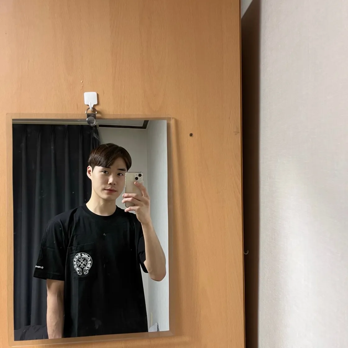 크롬하츠 홀스슈 로고 포켓 티셔츠 블랙 thumbnail 3