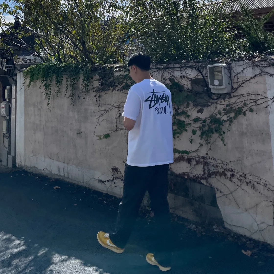 스투시 스탁 서울 티셔츠 화이트 2023 thumbnail 5