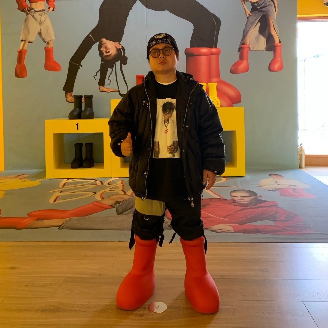 슈프림 NBA 영보이 티셔츠 블랙 - 23FW thumbnail 5