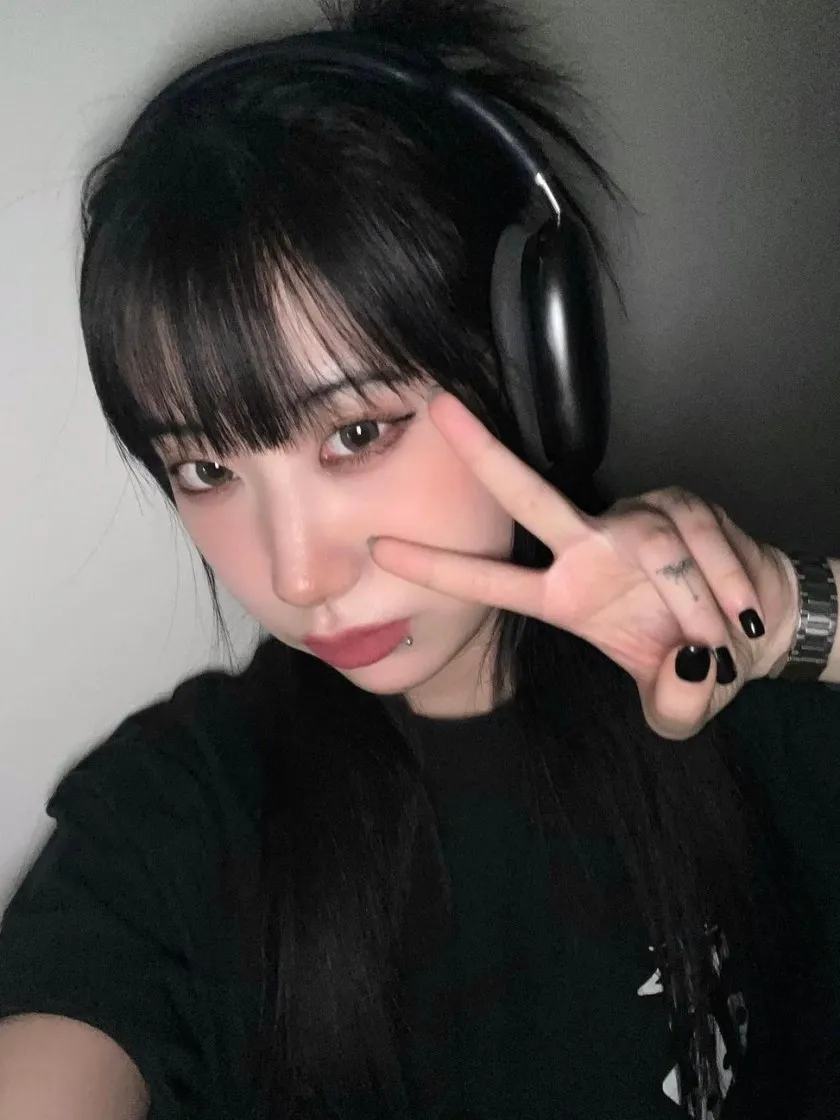 스투시 다이스 피그먼트 다이드 티셔츠 블랙 2023 thumbnail 3