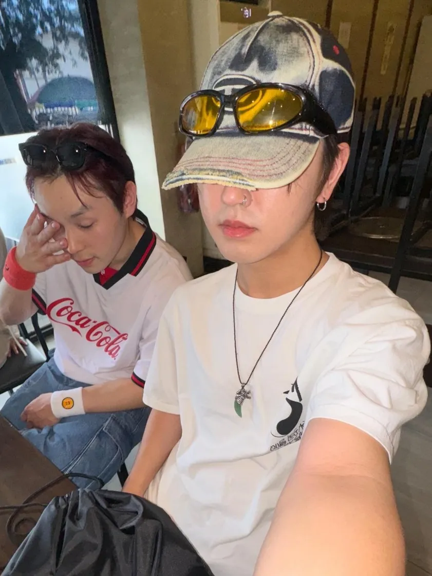 스투시 x 아워레가시 프레임 피그먼트 다이드 티셔츠 내츄럴 thumbnail 2