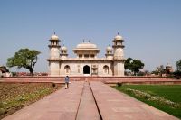 ITMAD UD DAULAH AGRA GOHOTO