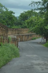 ROAD TO FORT