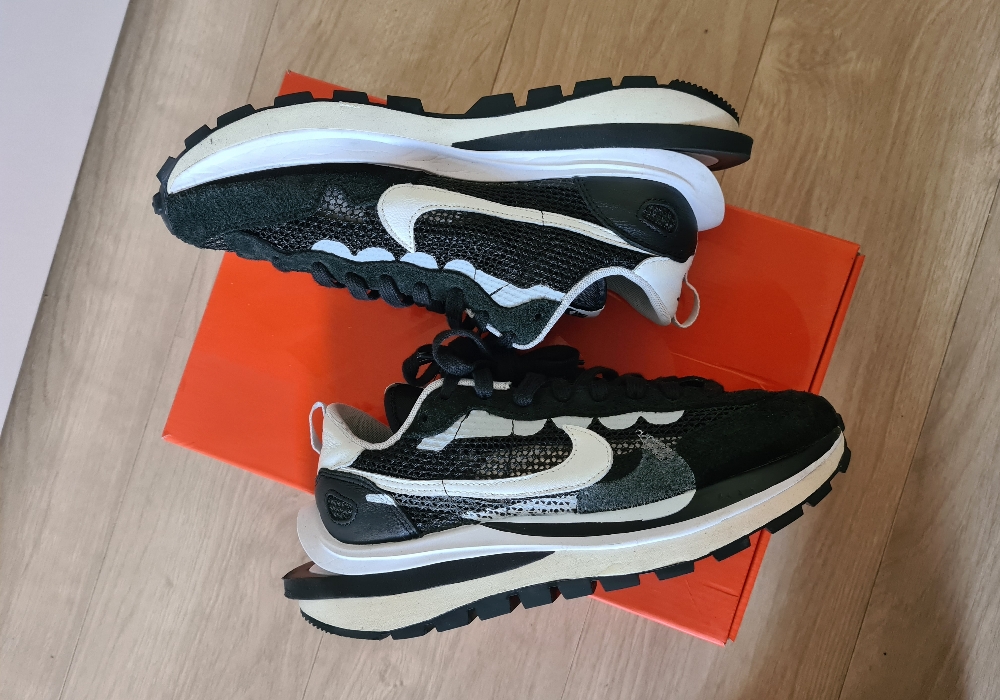 nike sacai klekt