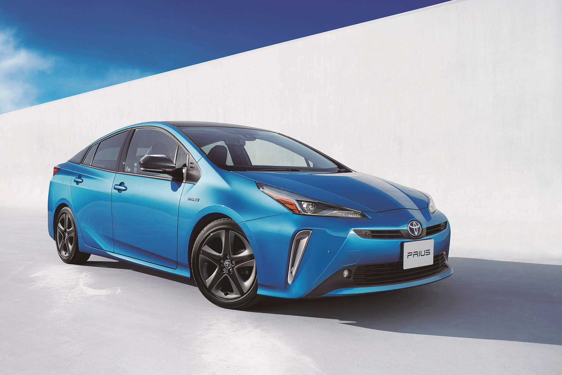 50プリウス前期 50 PRIUS 前期 MODEL｜TOYOTA｜BODY KIT｜Rowen オフィシャルサイト