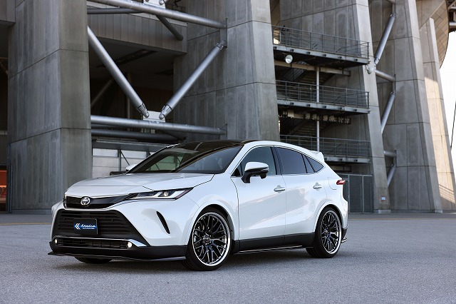 KRUISE by KUHLRACING新型80ハリアー用エアロパーツNEWアイテム