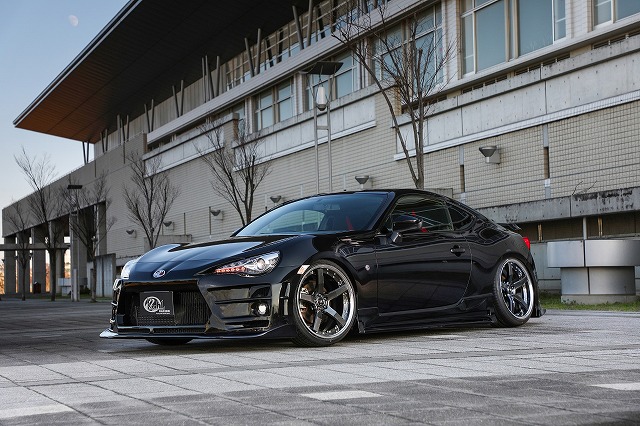 ZN6 86用新作エアロパーツ「KRUISE by KUHLRACING KR-ZN6RR」開発