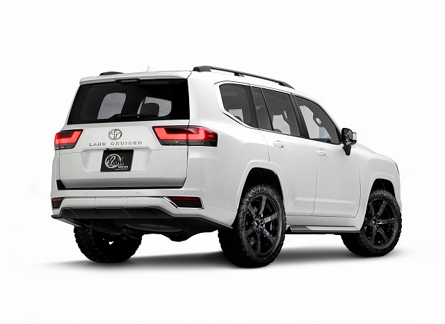 ランドクルーザー300用エアロパーツ・KRUISE by KUHLRACINGエアロ