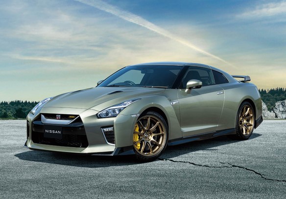 R35 GT-R 2022年モデル正式発表！通常グレードは大きな変更無し！T