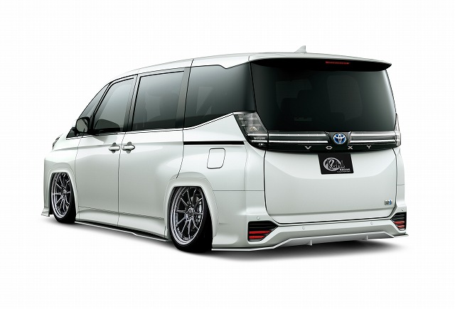 新型90ヴォクシーVOXYエアロパーツデザインイメージ完成！KRUISE