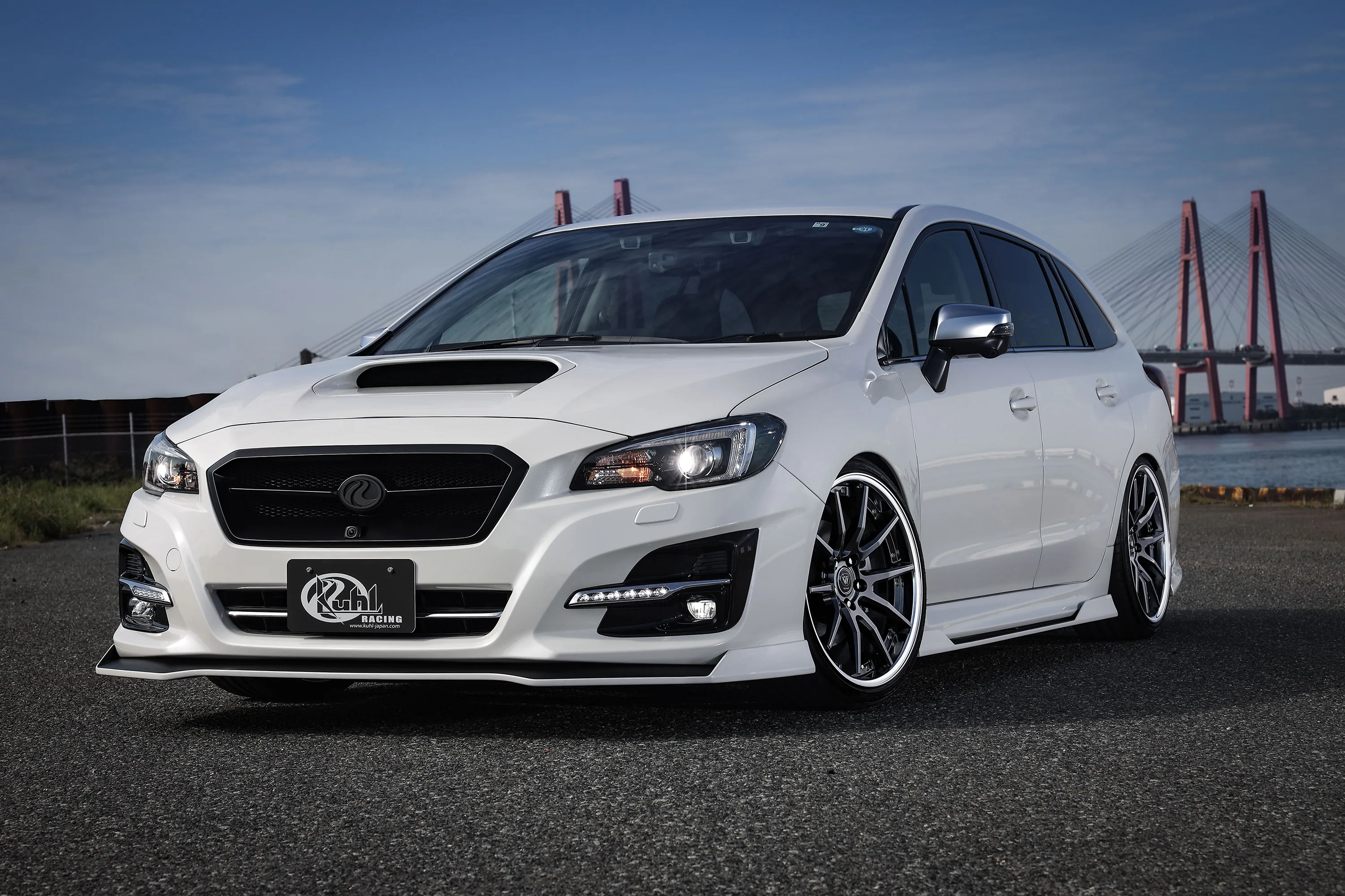 KUHLRACING VM-GT Ⅱ LEVORG