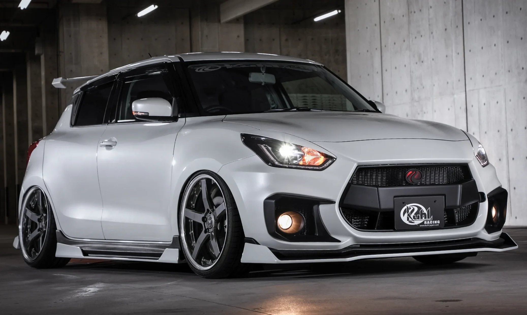 SWIFT-SPORT_33R-SS-1-1-scaled-