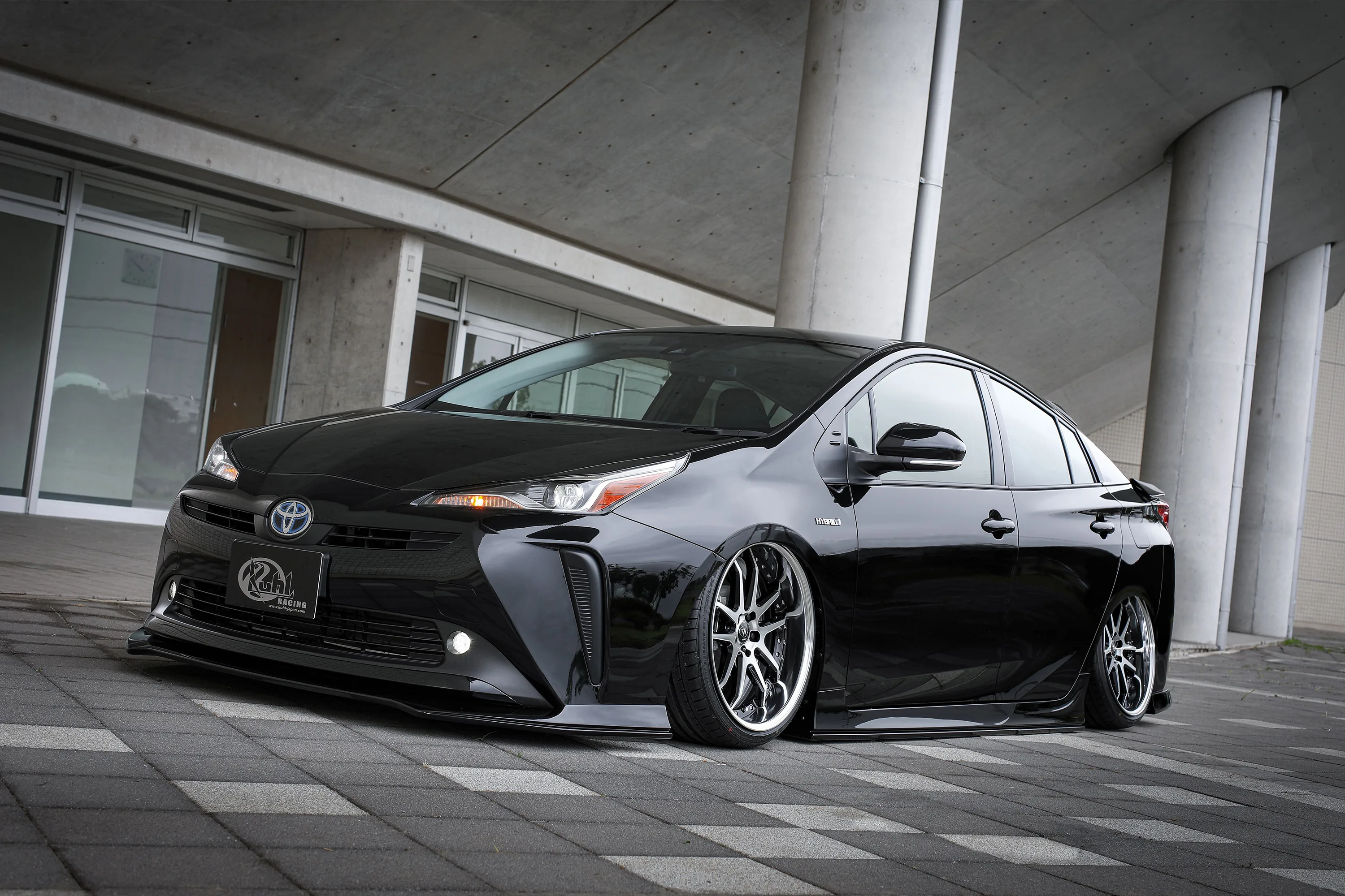 KUHLRACING 50R-RS PRIUS