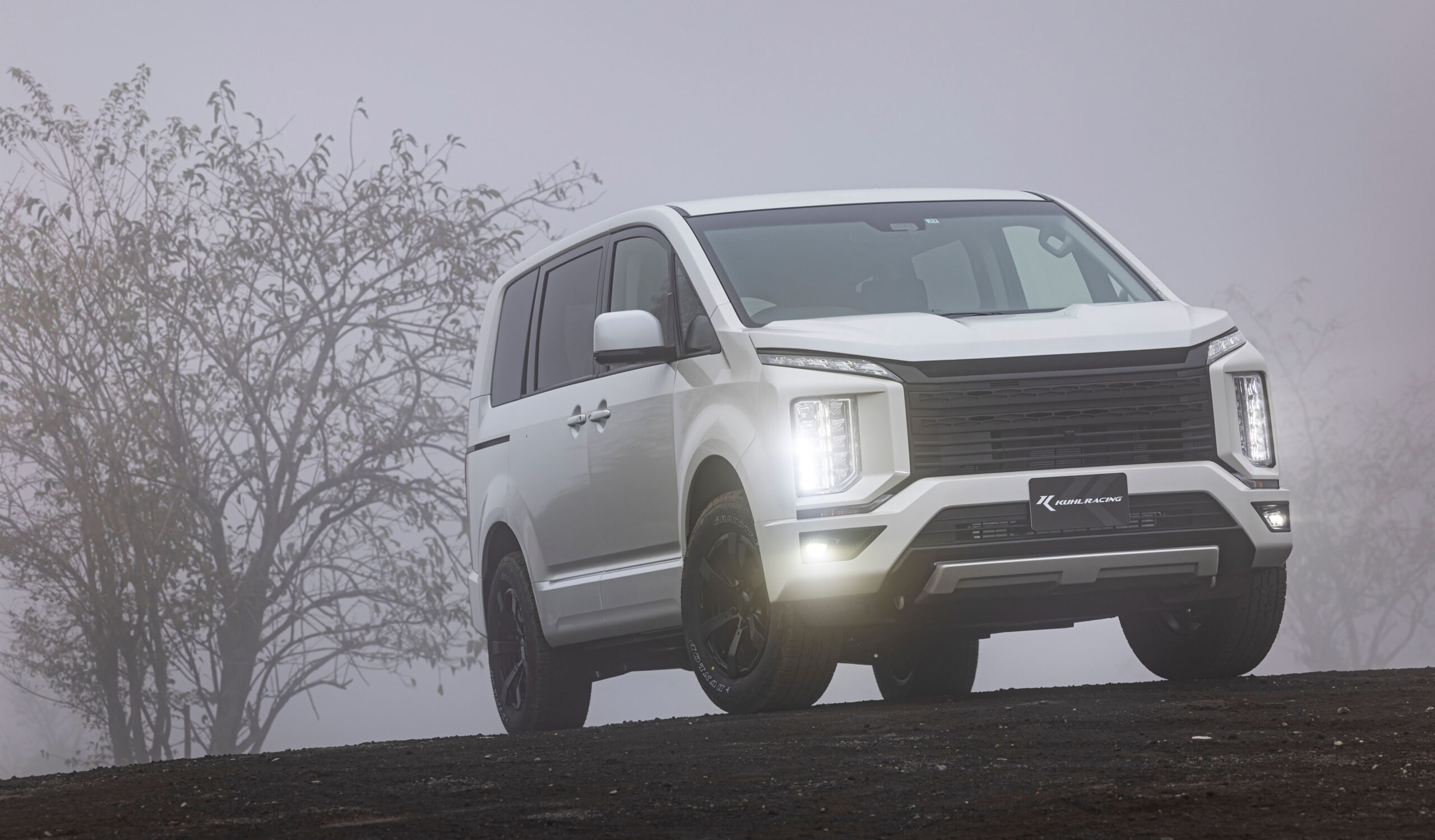 KUHLRACING D5R-RS DELICA D5