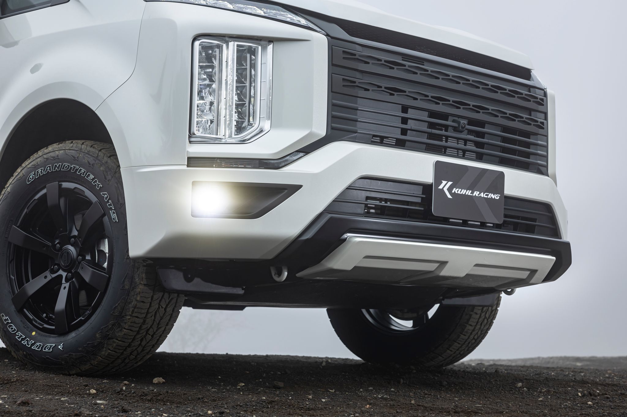 D5R-RS フロントディフューザー